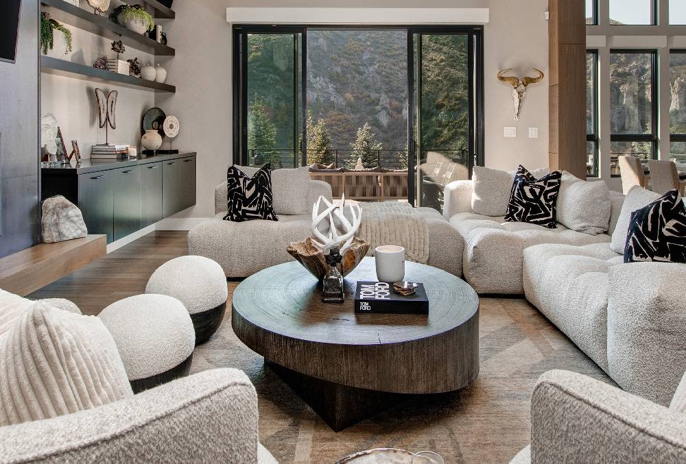 Rene Cazares Furniture, home decor, home furnishings, tv stands, sofas near Incline Village, Nevada (NV)